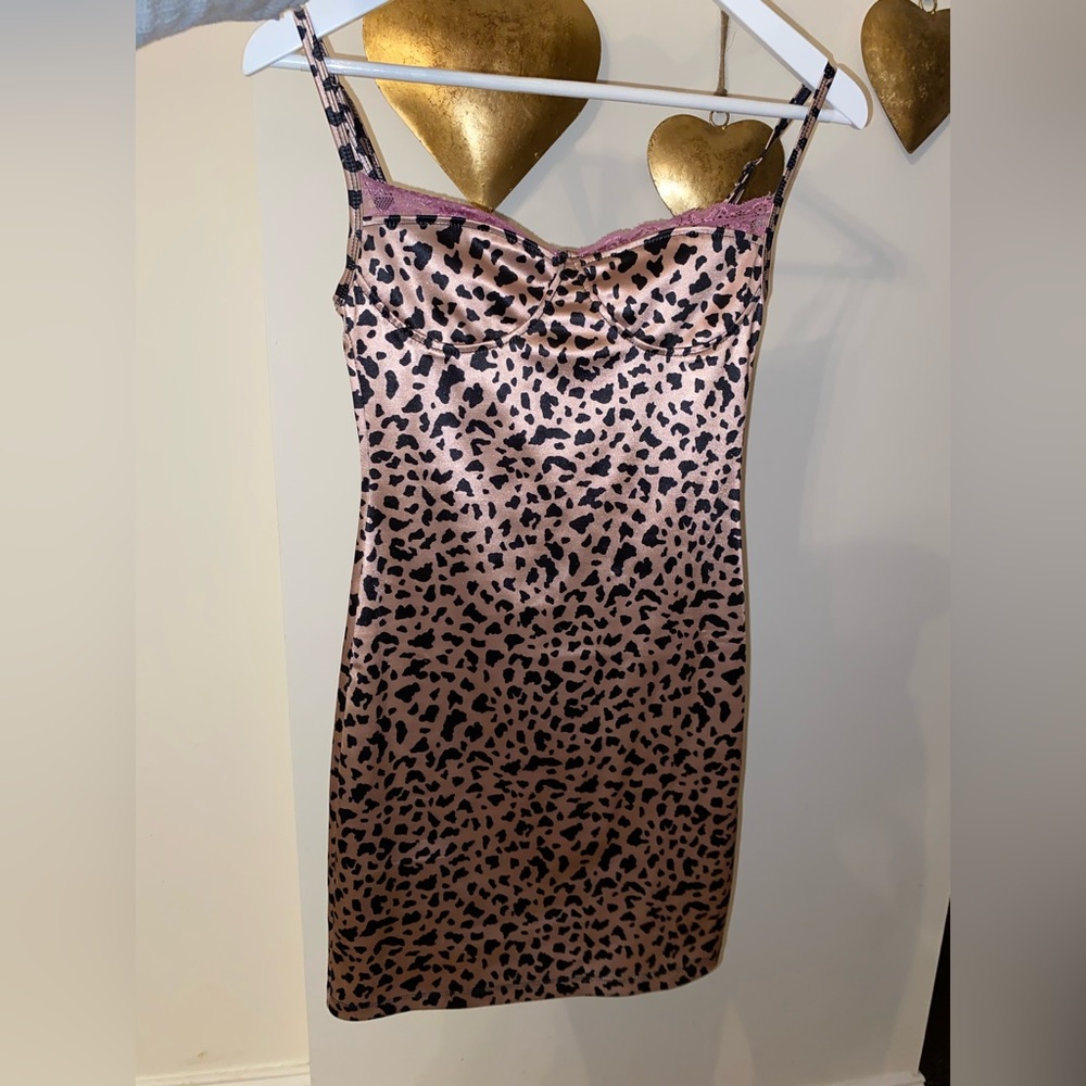 Like new. Worn once for my bday. Fits like a small. So sexy!